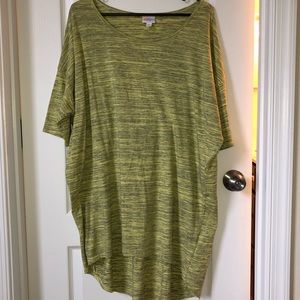 Lularoe Irma Tee, size: xl
